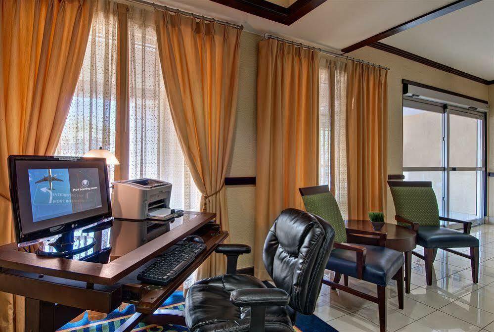 Springhill Suites By Marriott Литл-Рок Экстерьер фото