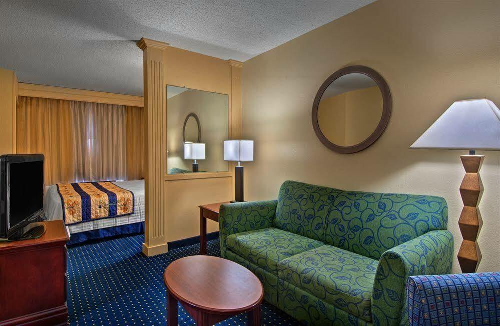 Springhill Suites By Marriott Литл-Рок Экстерьер фото